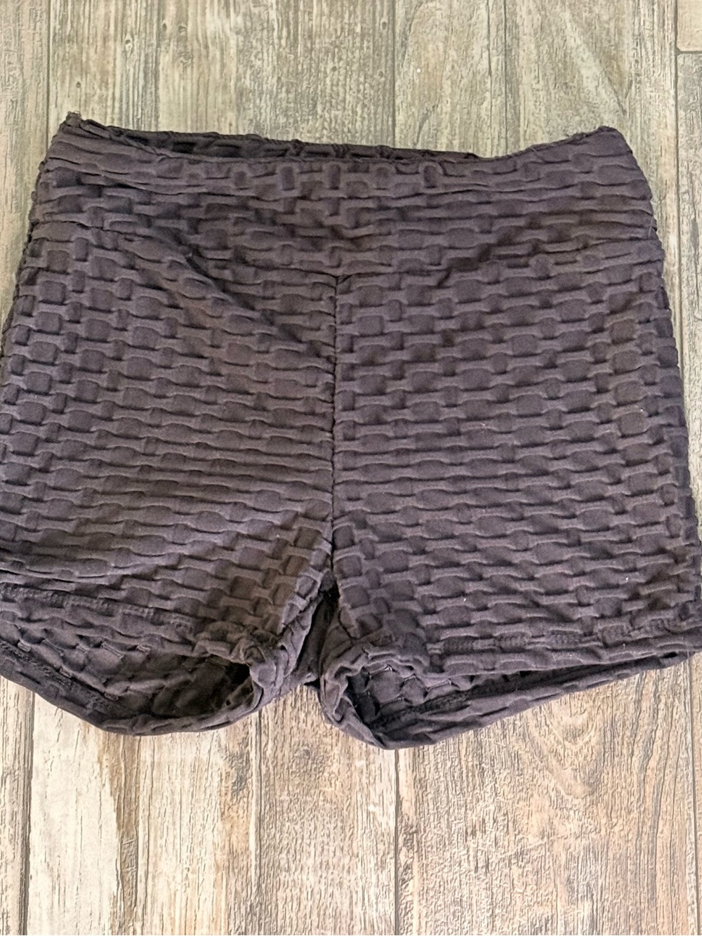 Textured High-Waist Women’s Shorts - Black